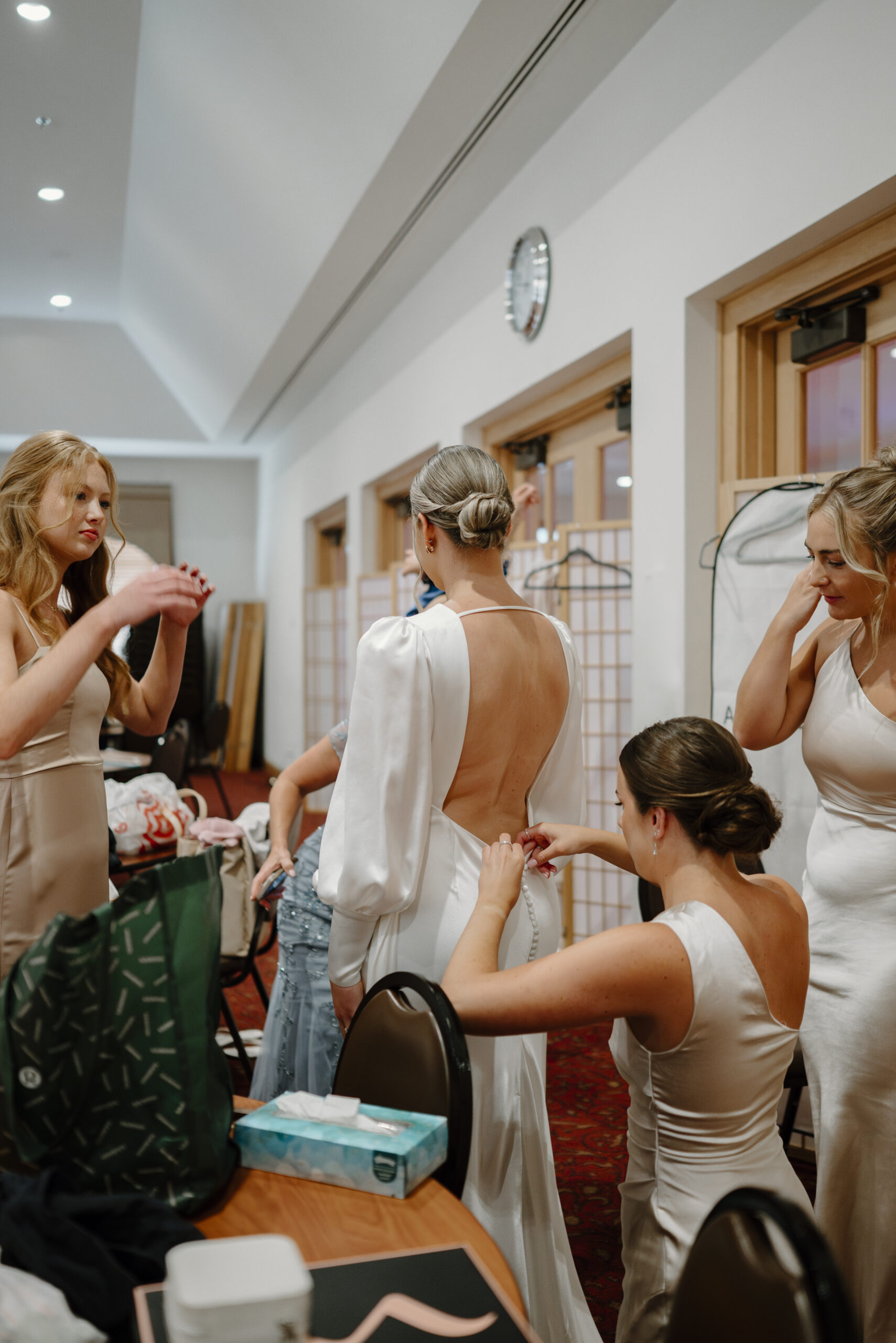 Lexi Max MINNESOTA CATHOLIC WEDDING WITH A PALPABLE SENSE OF JOY | LEXI & MAX ...